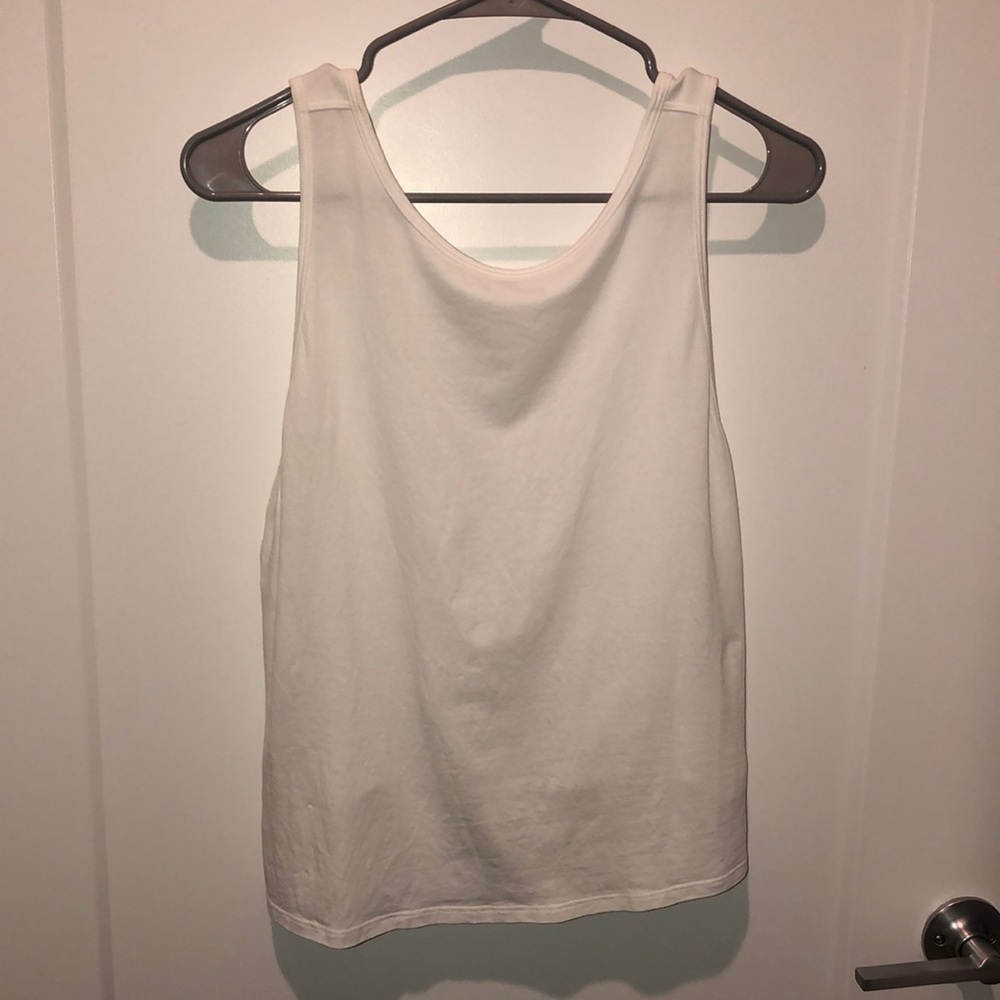 Lululemon Twist tank